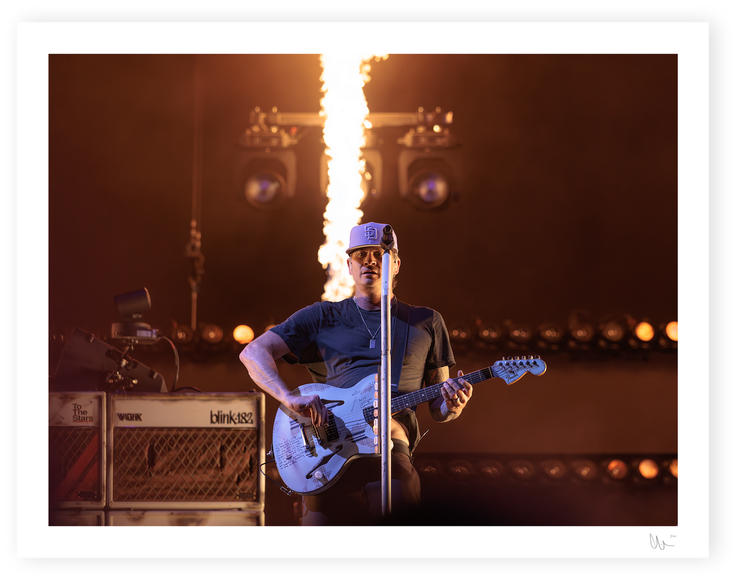 Blink 182 - Tom DeLong 16