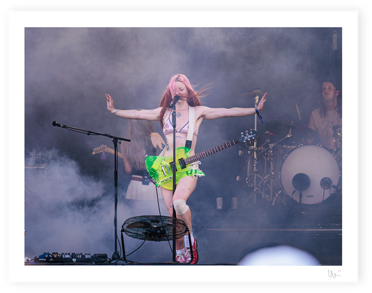 Wet Leg - Rhian Teasdale 14